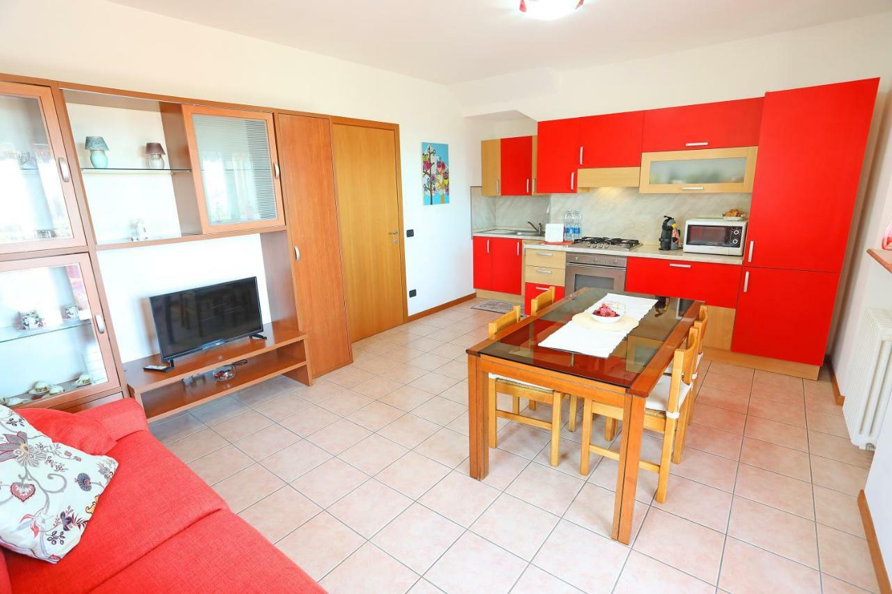 דירות Salionze Casa Vacanze I Borghi מראה חיצוני תמונה
