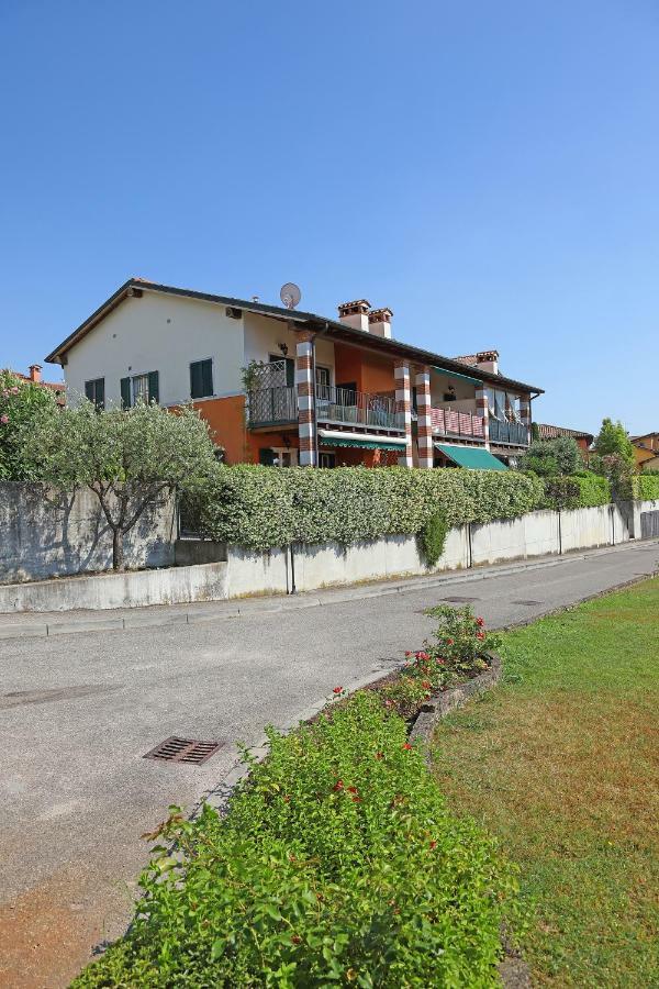 דירות Salionze Casa Vacanze I Borghi מראה חיצוני תמונה